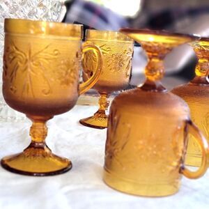 Vintage Indiana Glass, Tiara Sandwich Mugs, Amber glass, Handled Pedestal Mugs